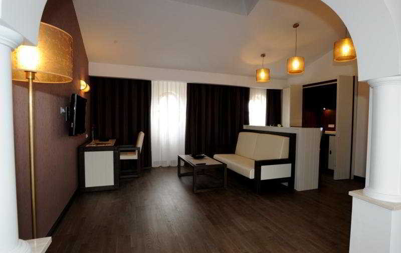 Epoque Hotel - Relais & Chateaux Bucharest Room photo